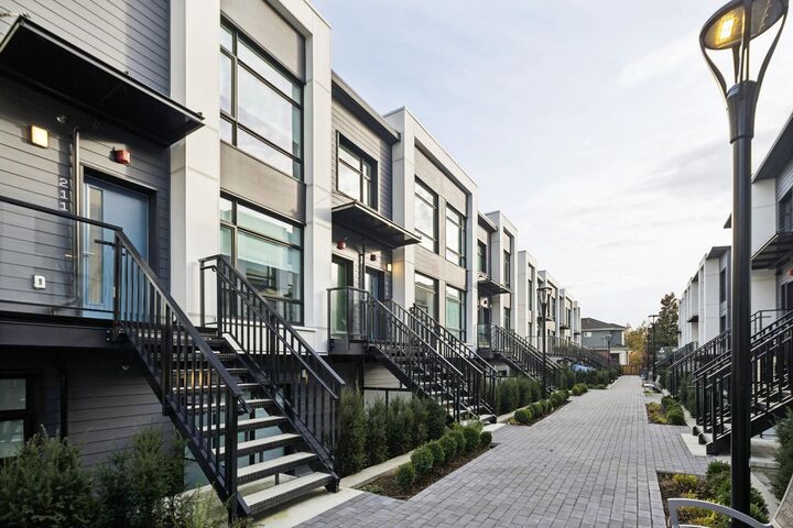 Property Photo: 1010 W 47th Avenue 225 BC V6M 0E3