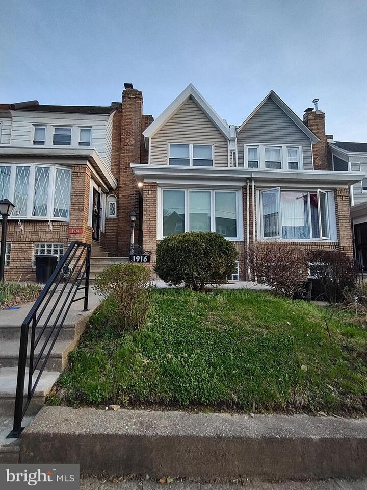 Property Photo: 1916 W Nedro Avenue PA 19141