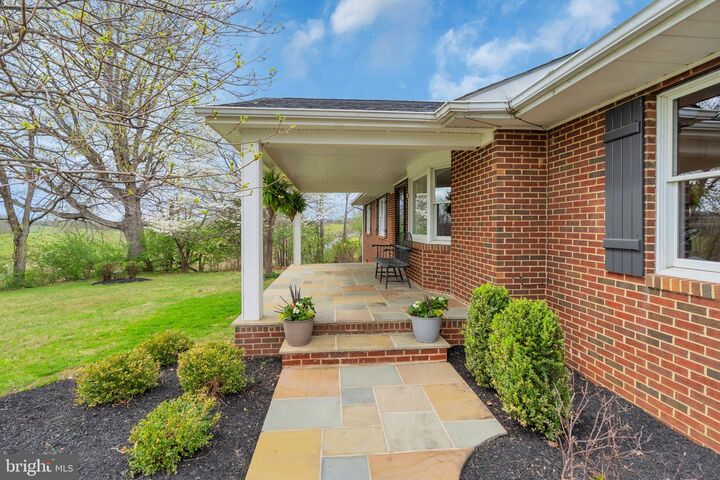 Property Photo:  544 Annfield Road  VA 22611 