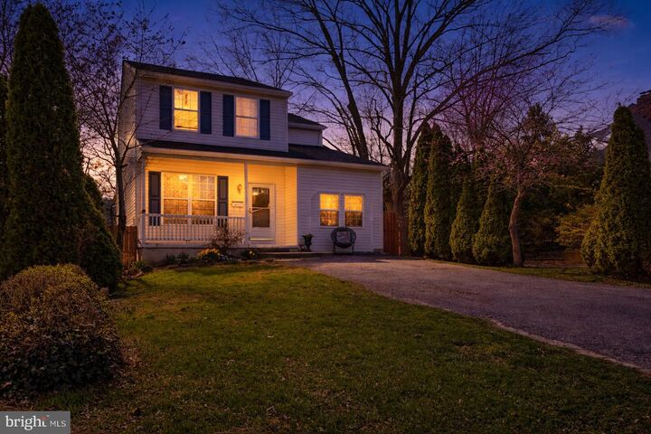 Property Photo:  300A Holly Oak  DE 19809 