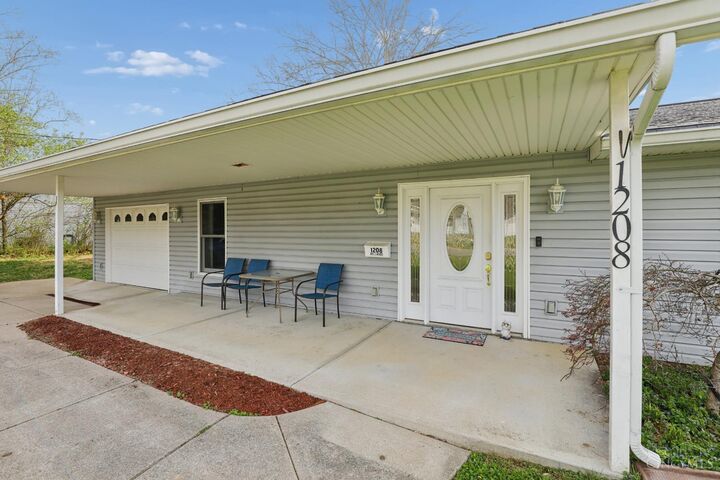 Property Photo:  1208 Bellwood Drive  OH 45140 