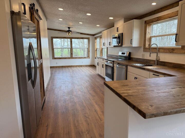 Property Photo:  4825 Mount Washington Road  OH 45133 