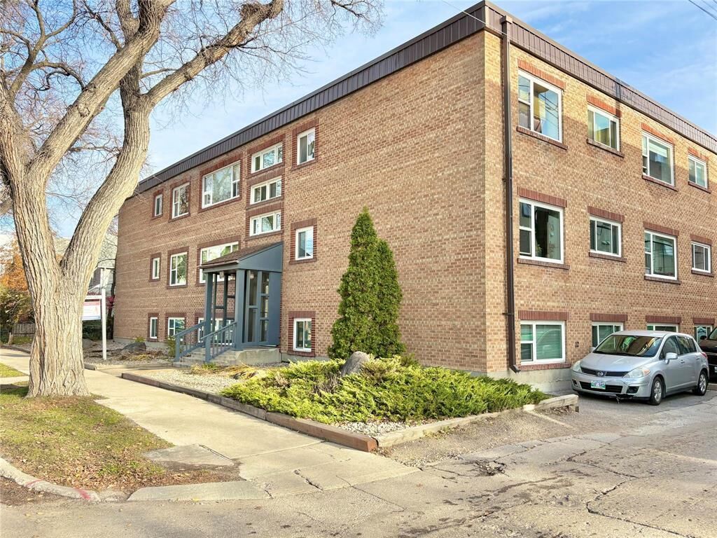 Photo de la propriété:  118 Scott Street  MB R3L 0K8 