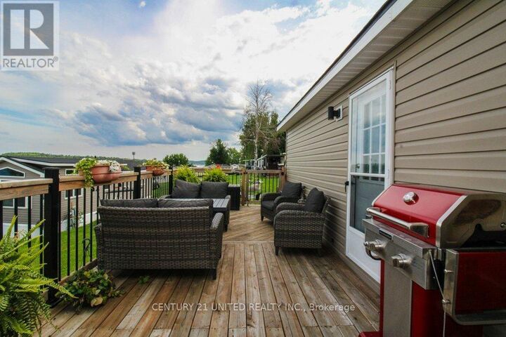 Property Photo:  920 Skyline Road  ON K0L 1T0 