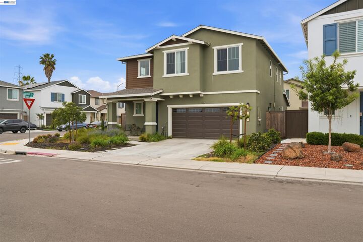 Property Photo: 1785 Flaxen Ct CA 95337