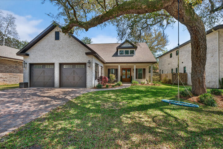 Property Photo:  6 Plantation Oaks  FL 32569 