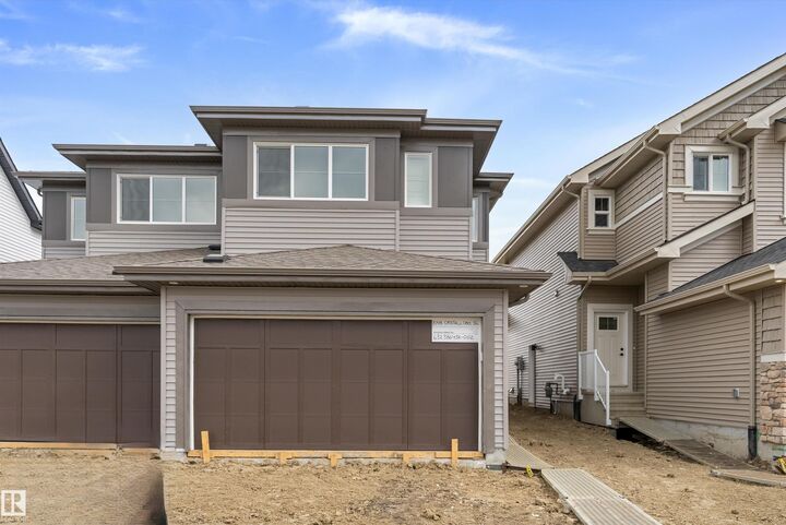 1048 Cristall Crescent SW — photo 1