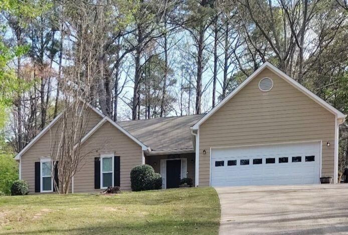 Property Photo: 4820 Westbourne Drive GA 30127