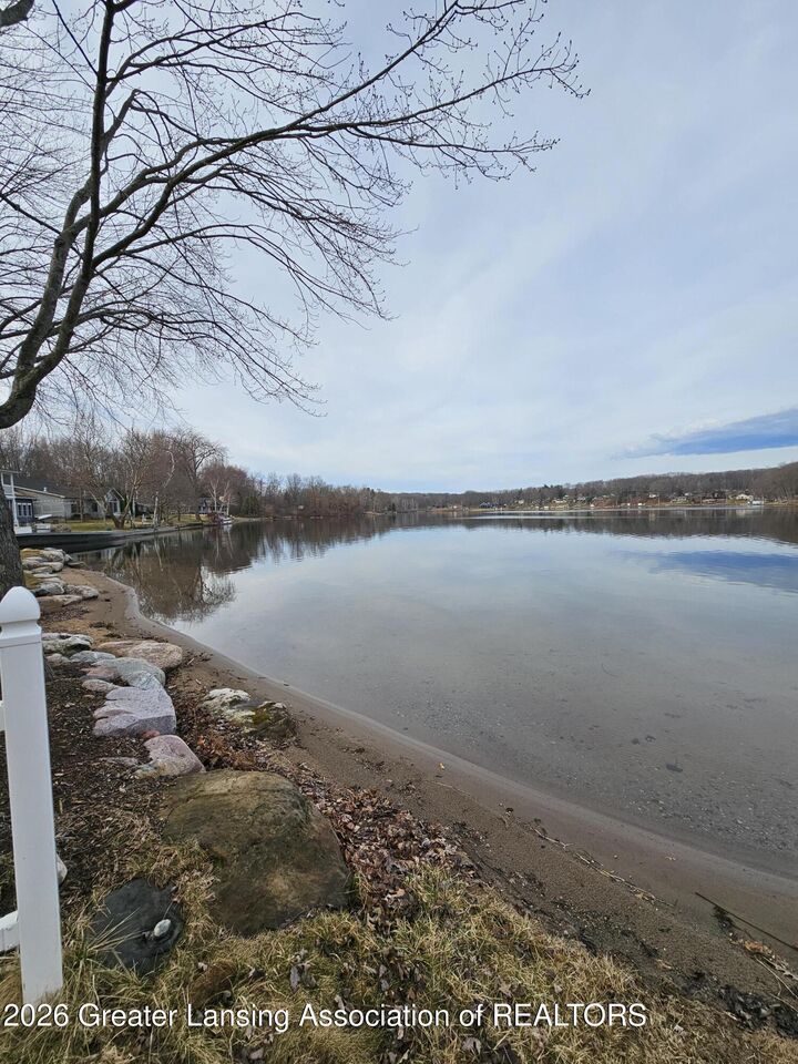 Property Photo:  9471 Peninsula Drive  MI 49332 