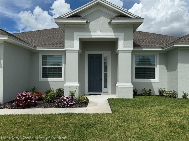 Property Photo: 6902 Cecilia Avenue FL 33872
