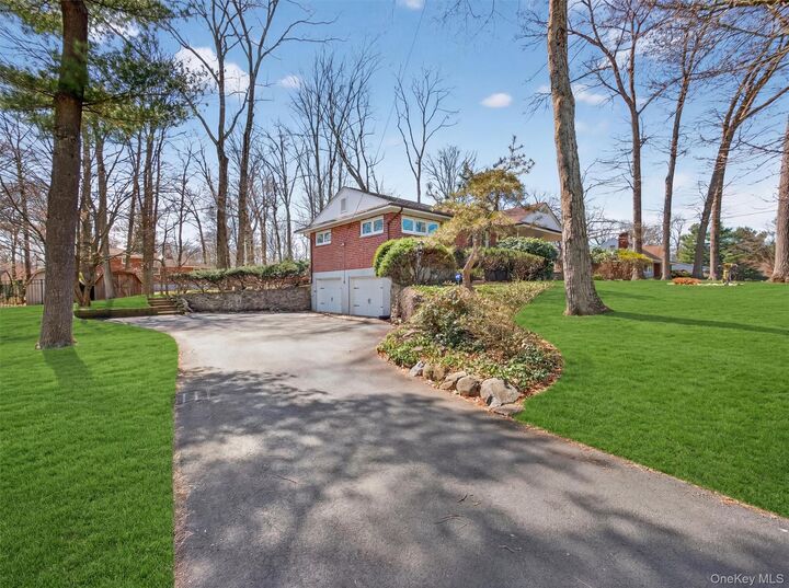 Property Photo:  31 Sharon Drive  NY 10956 