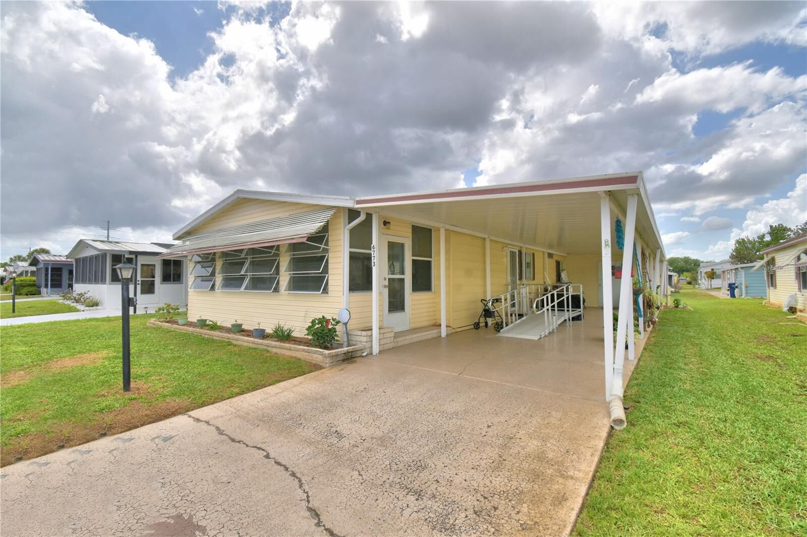 Property Photo: 6773 Brentwood Drive NE FL 33881