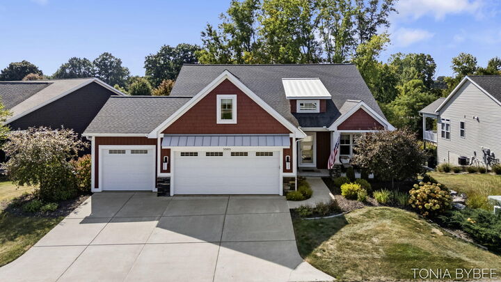 Property Photo:  5565 Albright Avenue SW  MI 49418 