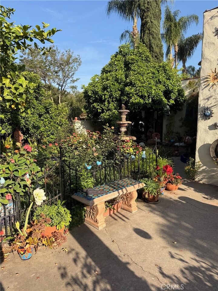 Property Photo:  399 W Alexander  CA 92405 