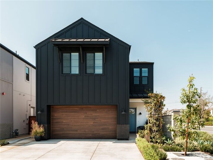 Property Photo:  18009 Hazel Court  CA 92708 