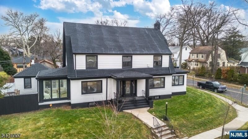 Property Photo:  104 Reynolds Place  NJ 07079 