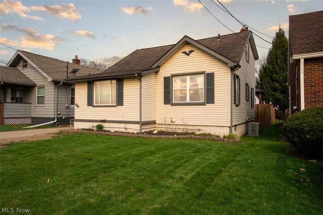 Property Photo:  69 S Belle Vista Avenue  OH 44509 