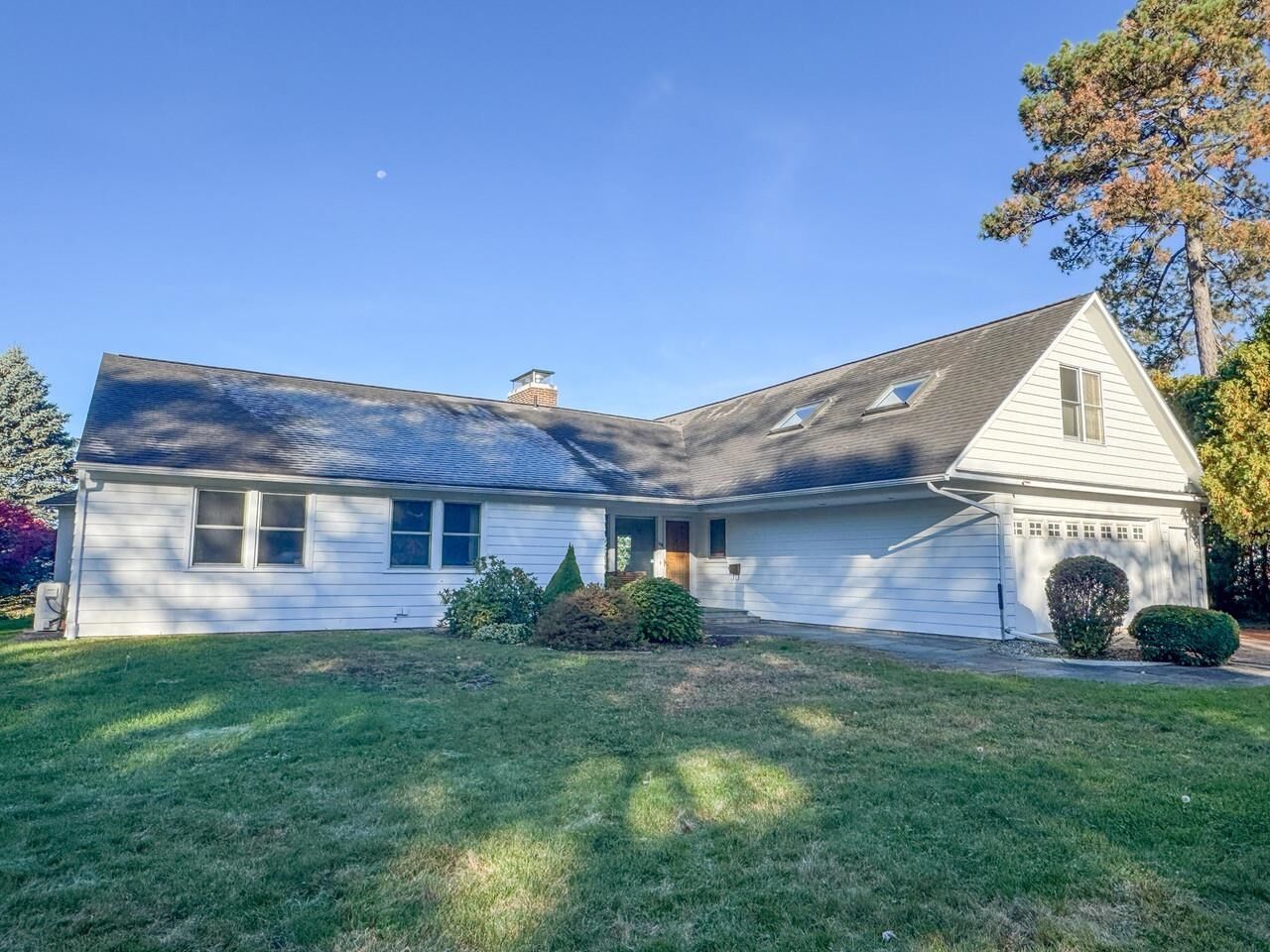 Property Photo:  165 Crescent Road  VT 05401 