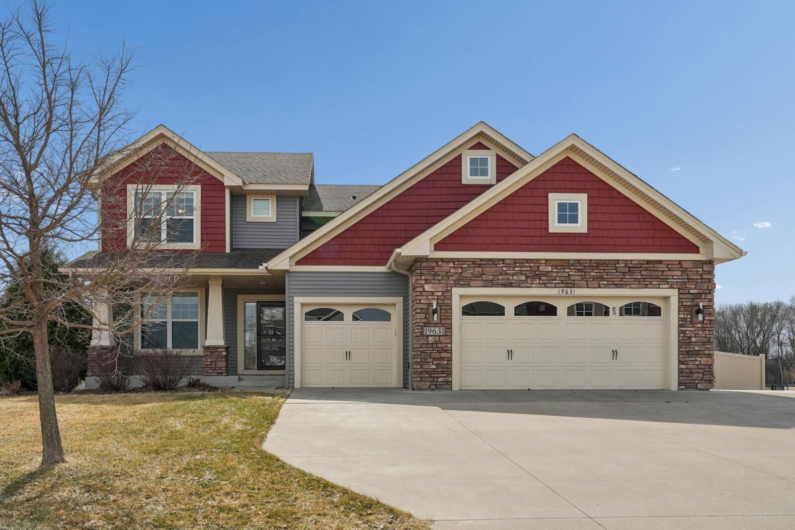 Property Photo:  19631 Calgary Trail  MN 55024 