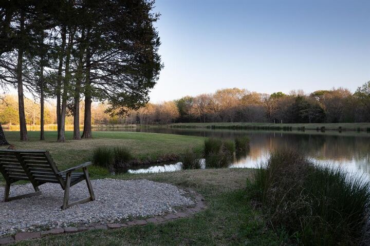 Photo de la propriété:  182 Huts Crossing Road  TX 76264 