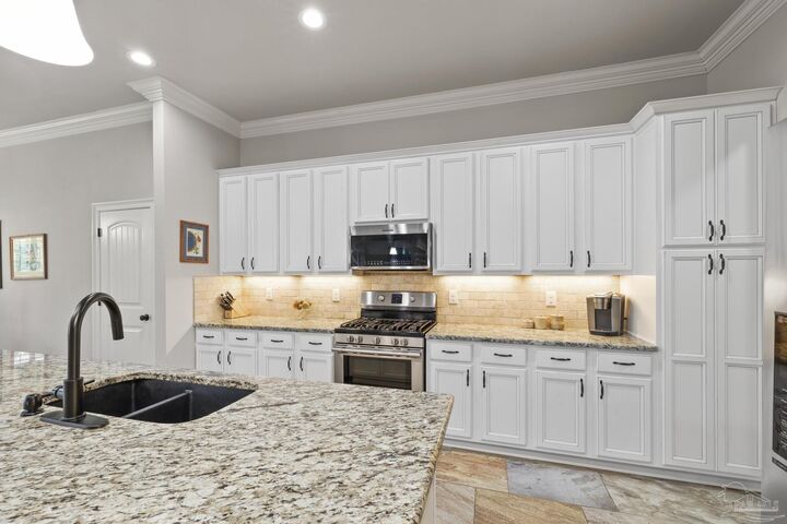 Property Photo:  1544 Sabal Palm Dr  FL 32563 