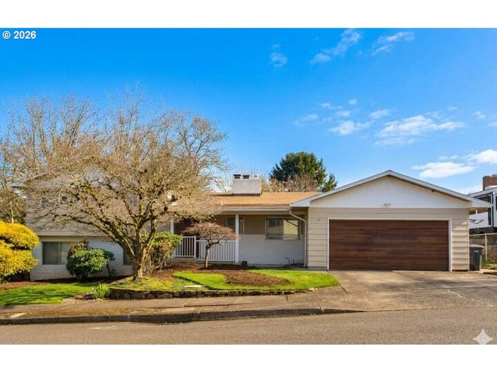 Property Photo:  3150 NE 143rd Ave  OR 97230 