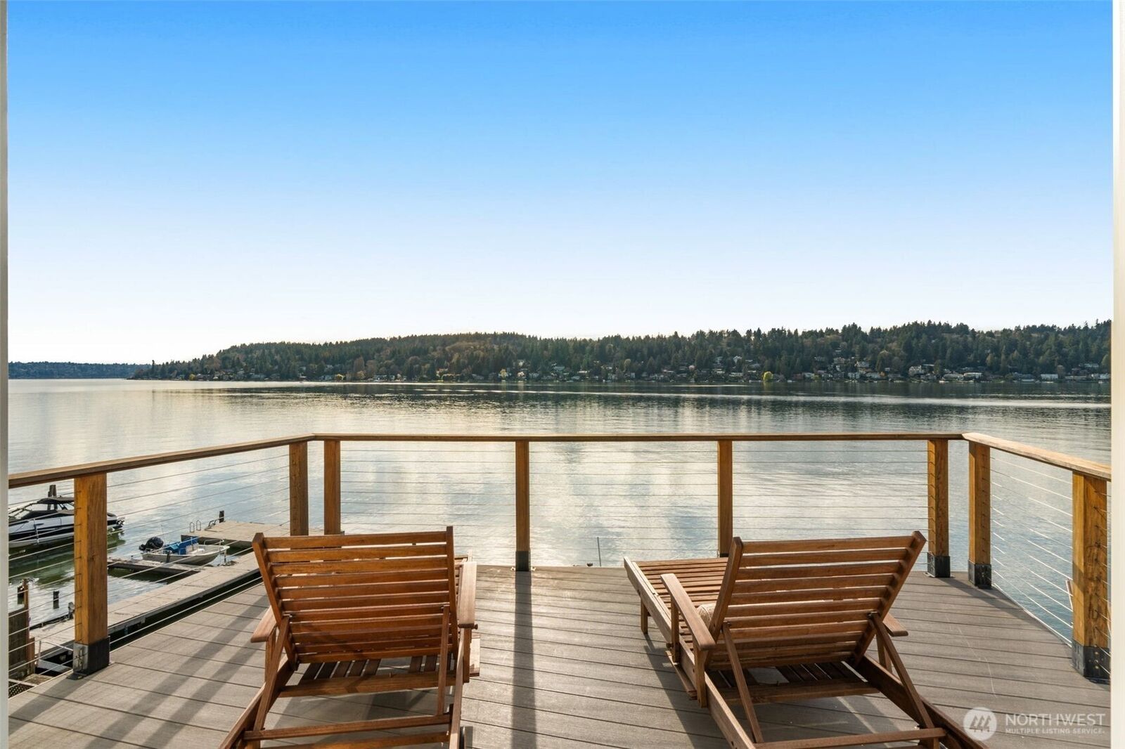 Property Photo:  6007  Hazelwood Lane SE  WA 98006 