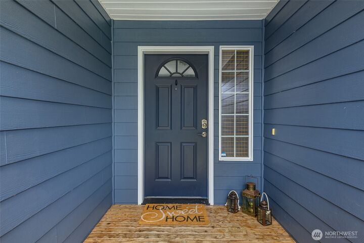 Property Photo:  2060 SW 16th  WA 98277 