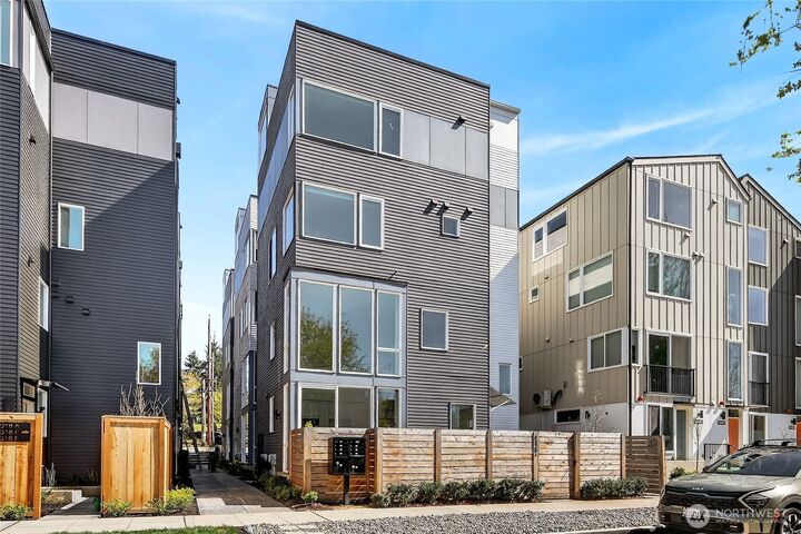 Property Photo:  6320  41st Avenue SW B  WA 98136 