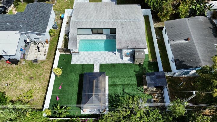 Property Photo: 210 Ocean Parkway FL 33435