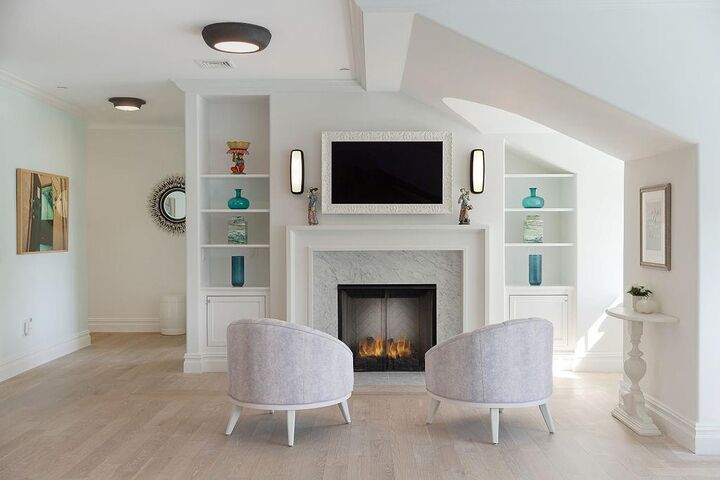 Property Photo:  78 Rhode Island Avenue 8  RI 02840 