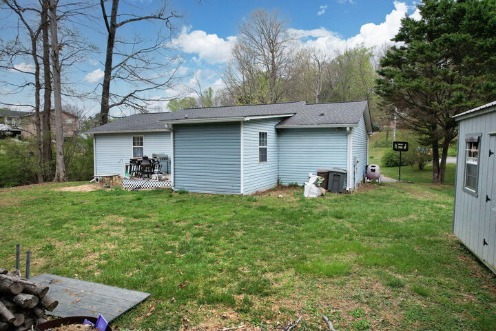 Property Photo:  236 Crystal Spring Road SE  TN 37323 