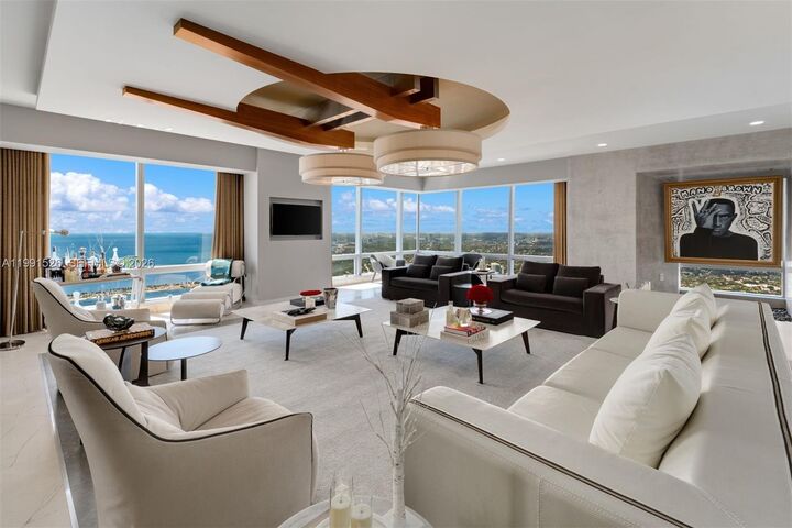 Property Photo:  1425 Brickell Ave Ph2abcd  FL 33131 