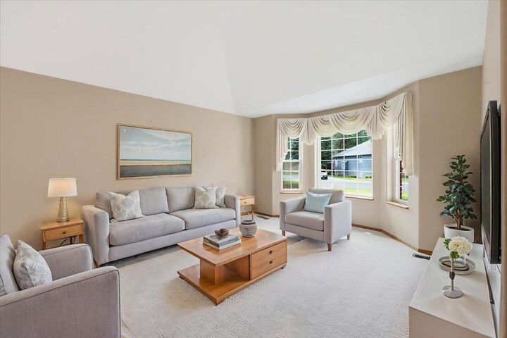 Property Photo:  619 E Martingale Ct  WA 99224 