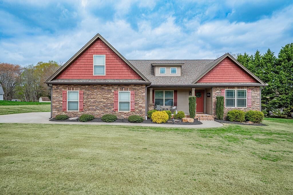 Property Photo: 104 Millstone Dr Drive SC 29322