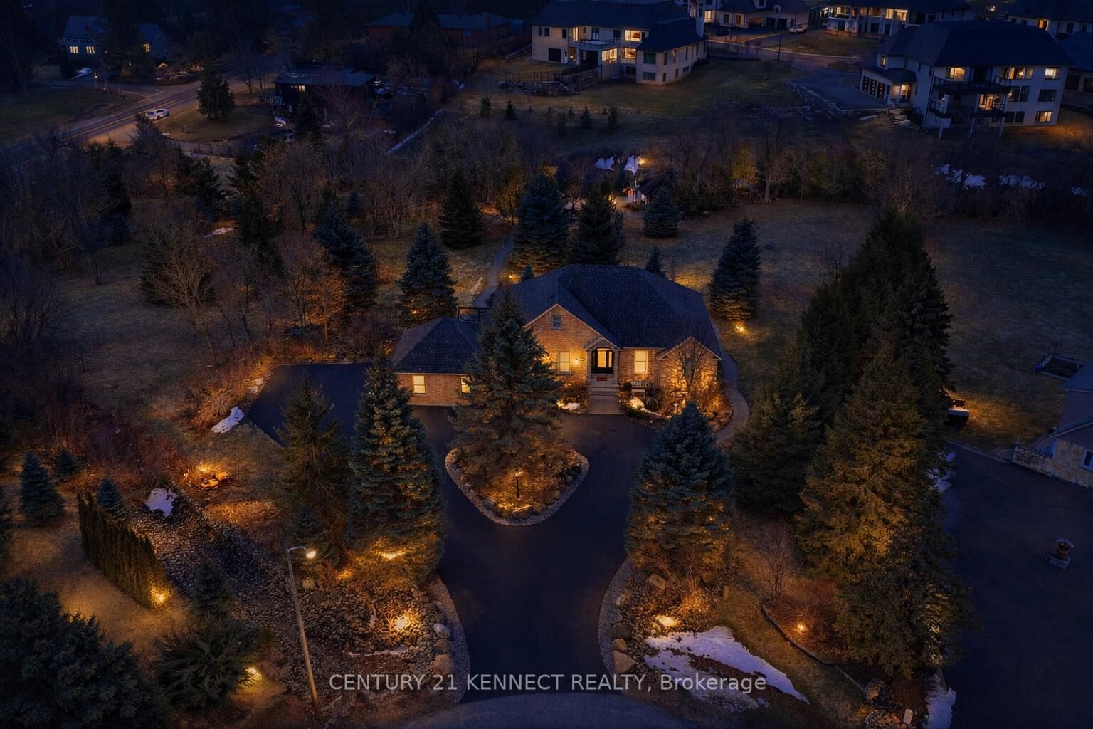 Property Photo:  6 Laing Court  ON N0B 2C0 