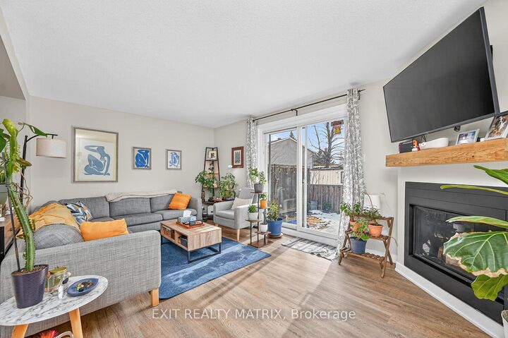 Property Photo:  1777 Lamoureux Drive F  ON K1E 2N5 