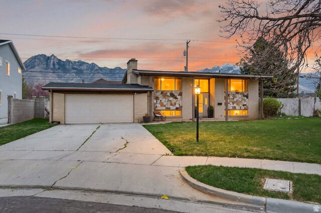 Property Photo:  1280 E Lillie Cir  UT 84121 