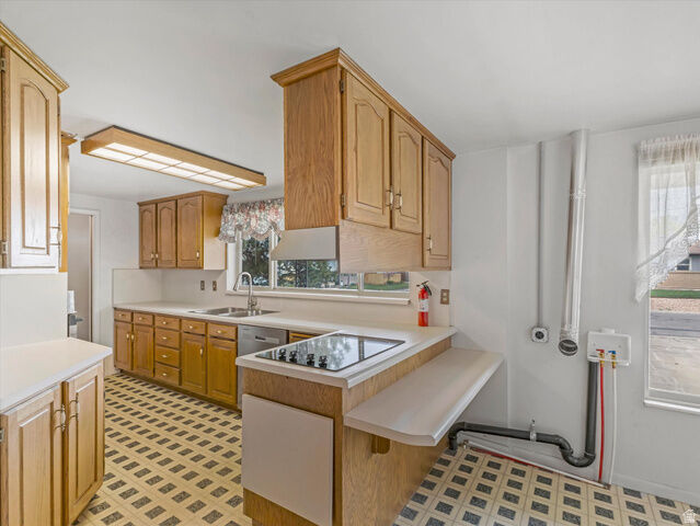 Property Photo:  1204 E Iris Ln  UT 84106 