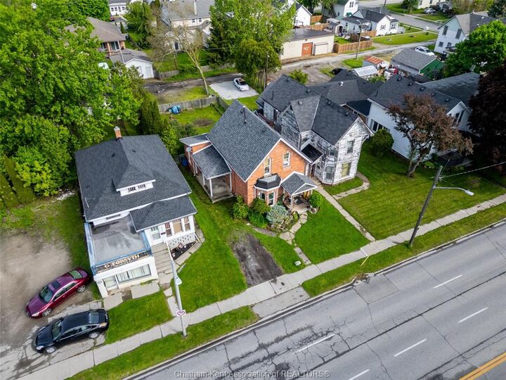 Property Photo: 215 Grand Avenue East ON N7L 1W3