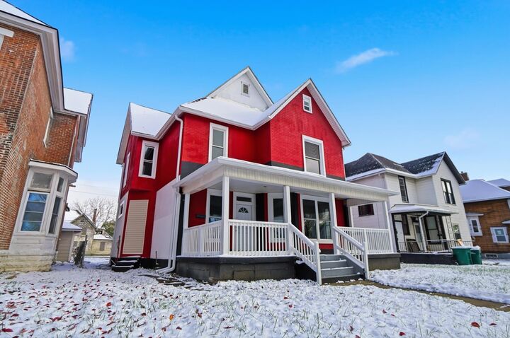 Property Photo:  1210 S Limestone Street  OH 45505 