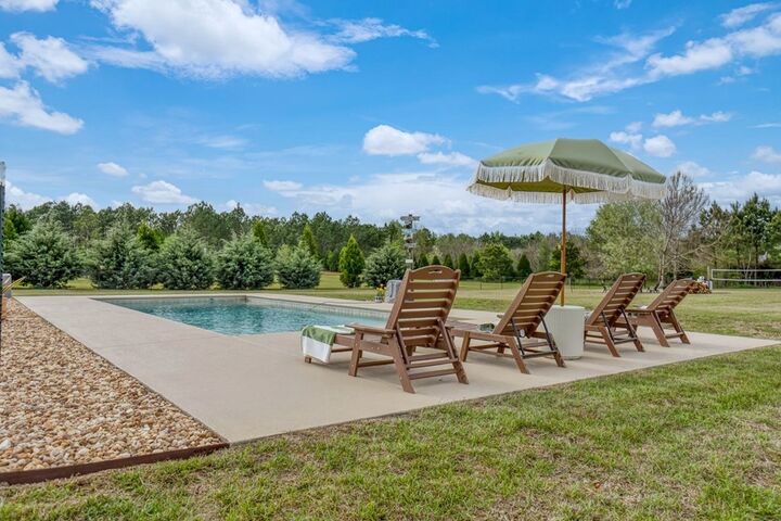 Property Photo:  124 Creekridge Drive  GA 31763 