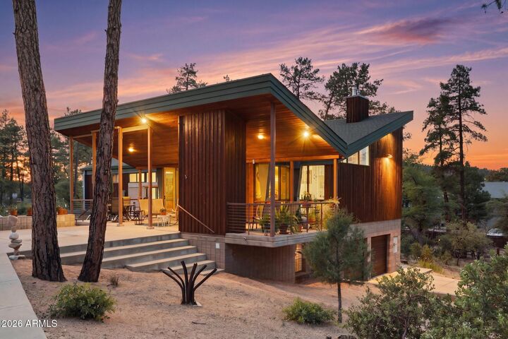 Property Photo:  204 N Forest Park Drive  AZ 85541 