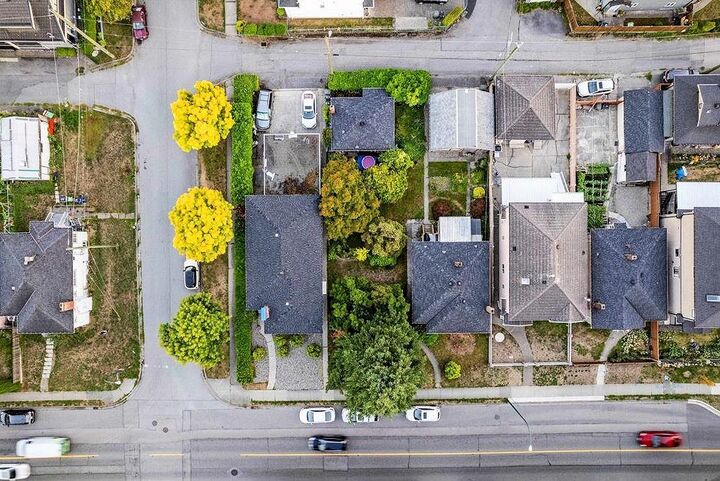 Property Photo: 1280 E 33rd Avenue BC V5V 3B6