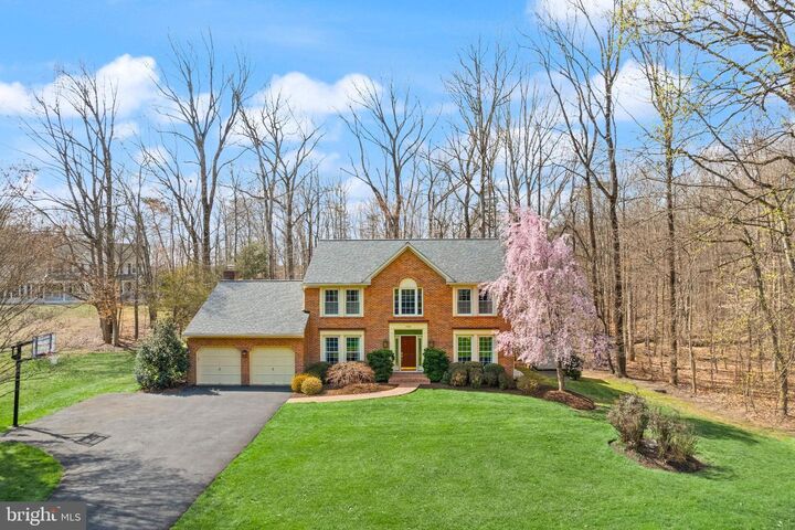 Property Photo:  4928 Novak Lane  VA 22030 