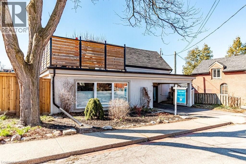 Property Photo:  14 Reginald Street  ON L8P 3X9 
