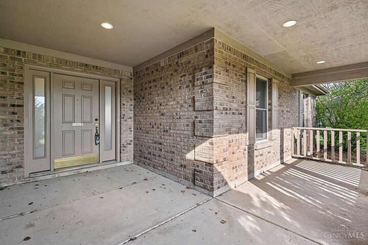 Property Photo: 6611 Rising Sun Court OH 45068