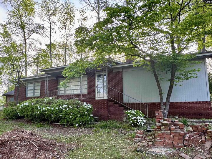 Property Photo:  111 Saluda Shores Circle  SC 29070 