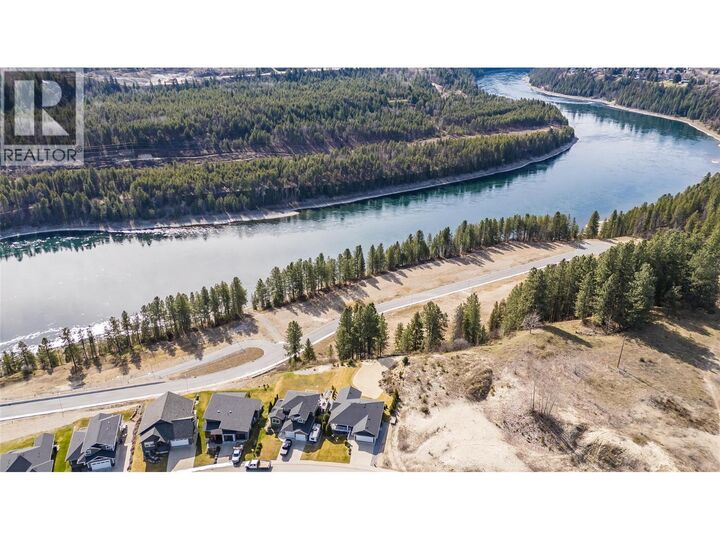 Property Photo: 3835 5th Avenue BC V1N 4Y5