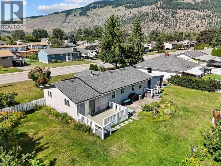 Property Photo:  315 Pine Street  BC V0E 1M0 